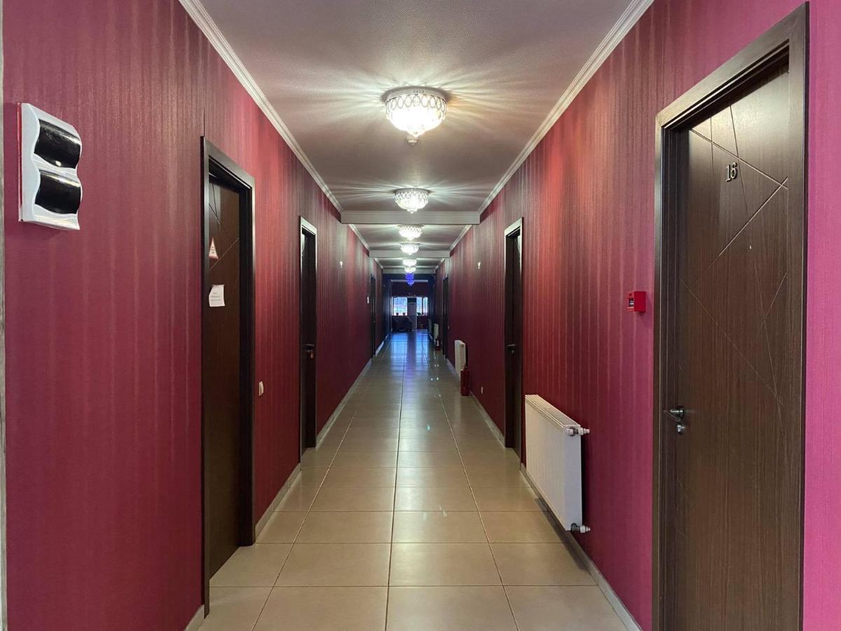 Hotel Okriba Tbilisi Exteriör bild