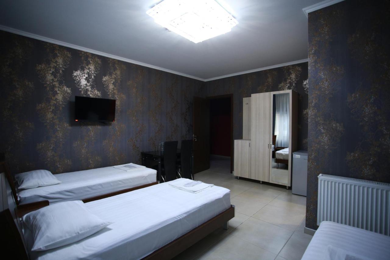 Hotel Okriba Tbilisi Exteriör bild
