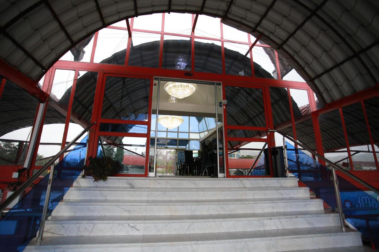 Hotel Okriba Tbilisi Exteriör bild
