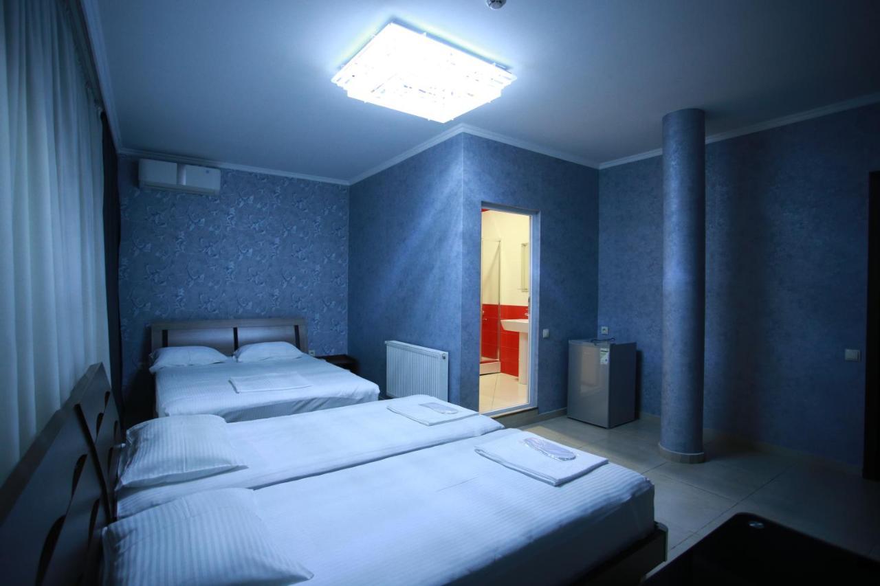 Hotel Okriba Tbilisi Exteriör bild